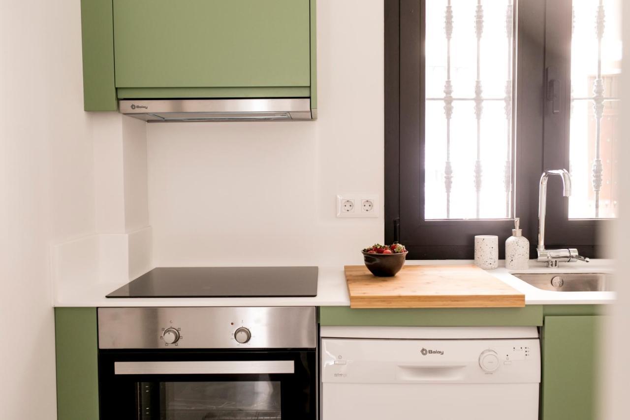 Pasaje Zamora Apartamentos Sevilla Exterior foto